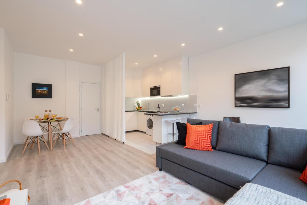 Host Wise - Trendy Spacious Flats - Matosinhos マトジニョシュ エクステリア 写真